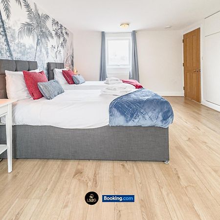 Stunning House By Ls2G Short Lets & Serviced Accommodation Greater London With Free Wifi ภายนอก รูปภาพ