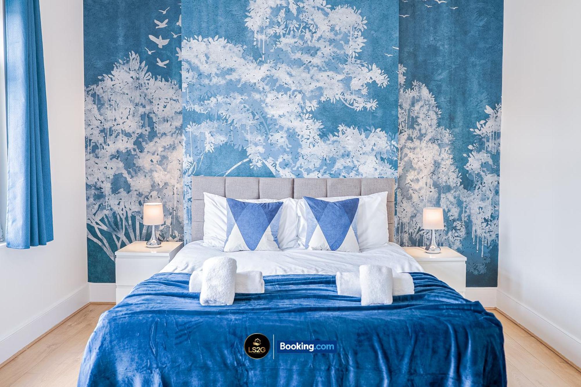 Stunning House By Ls2G Short Lets & Serviced Accommodation Greater London With Free Wifi ภายนอก รูปภาพ